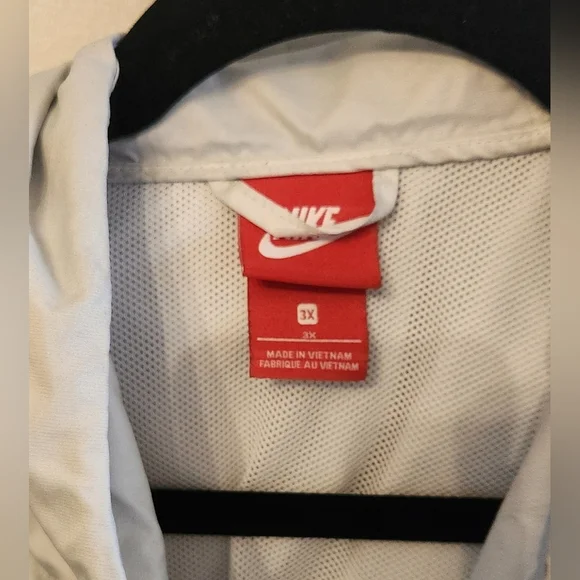 3X Nike Jacket - Picture 3 of 3